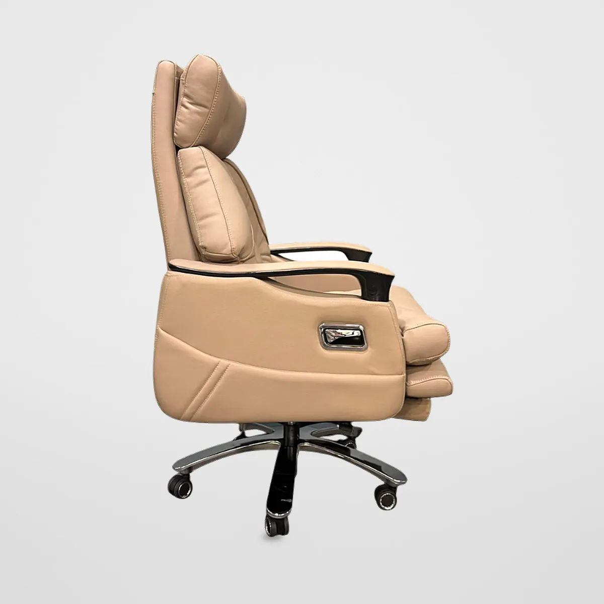 High-Back Leatherette Director Chair CZ-M-030 – view 3